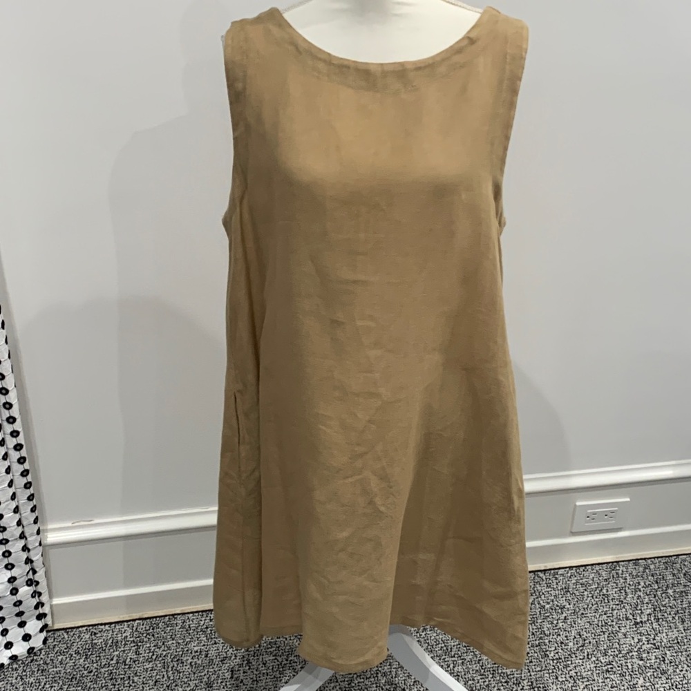 Linen Shell Dress in Tan.  Large. Worn once